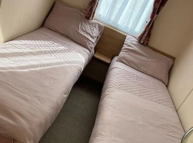 Golden Palm Resort Pg163